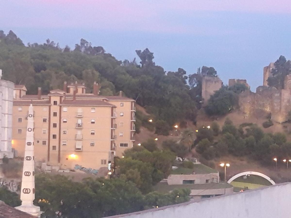 Apartamentos Marques De La Merced Malaga Bagian luar foto