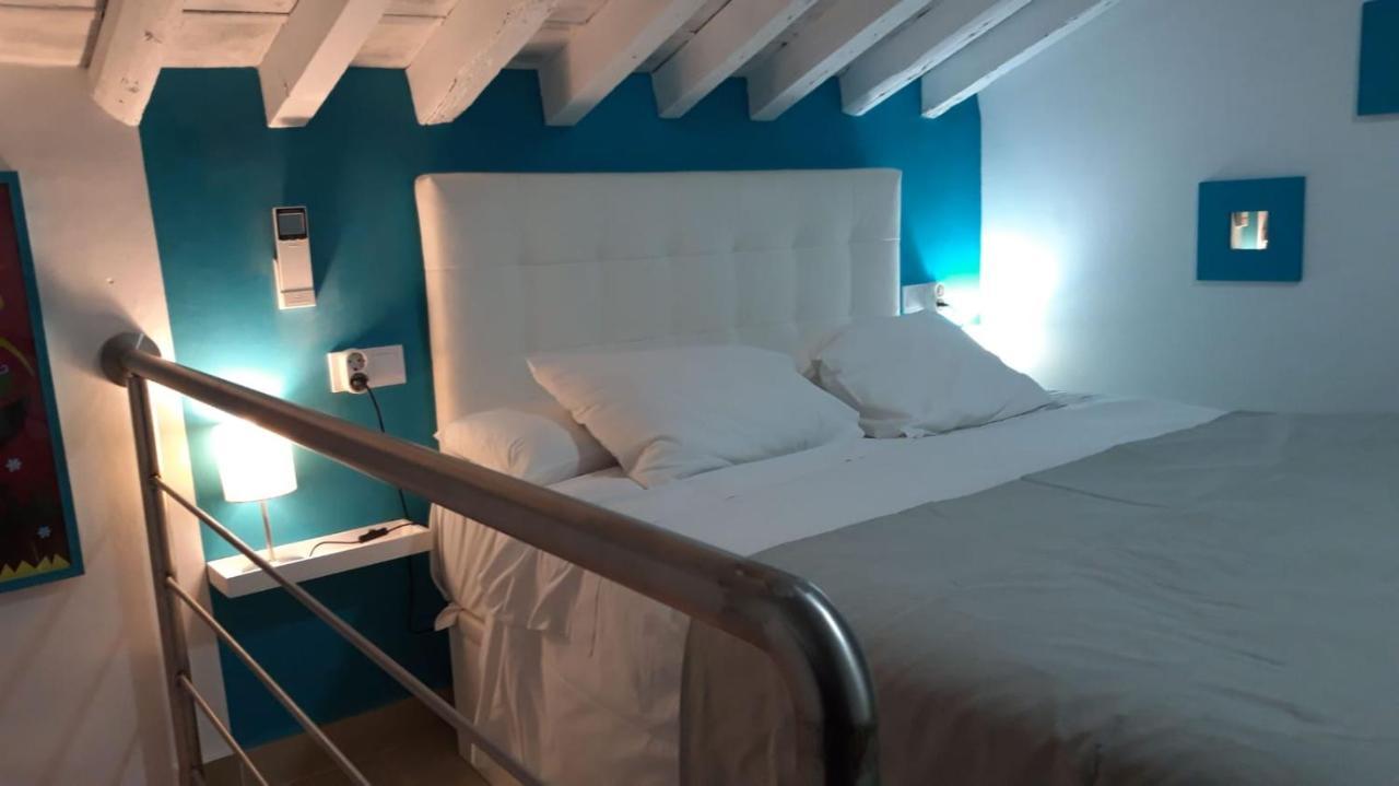 Apartamentos Marques De La Merced Malaga Bagian luar foto