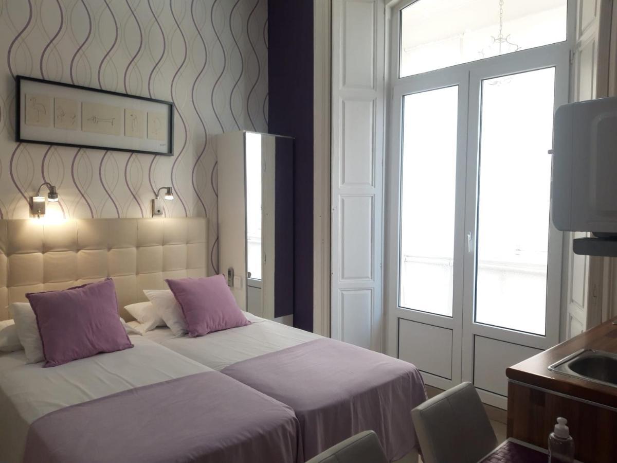 Apartamentos Marques De La Merced Malaga Bagian luar foto