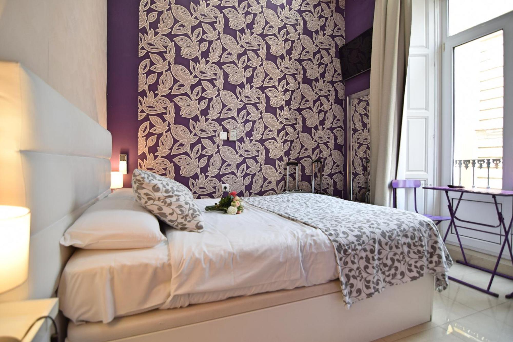 Apartamentos Marques De La Merced Malaga Bagian luar foto