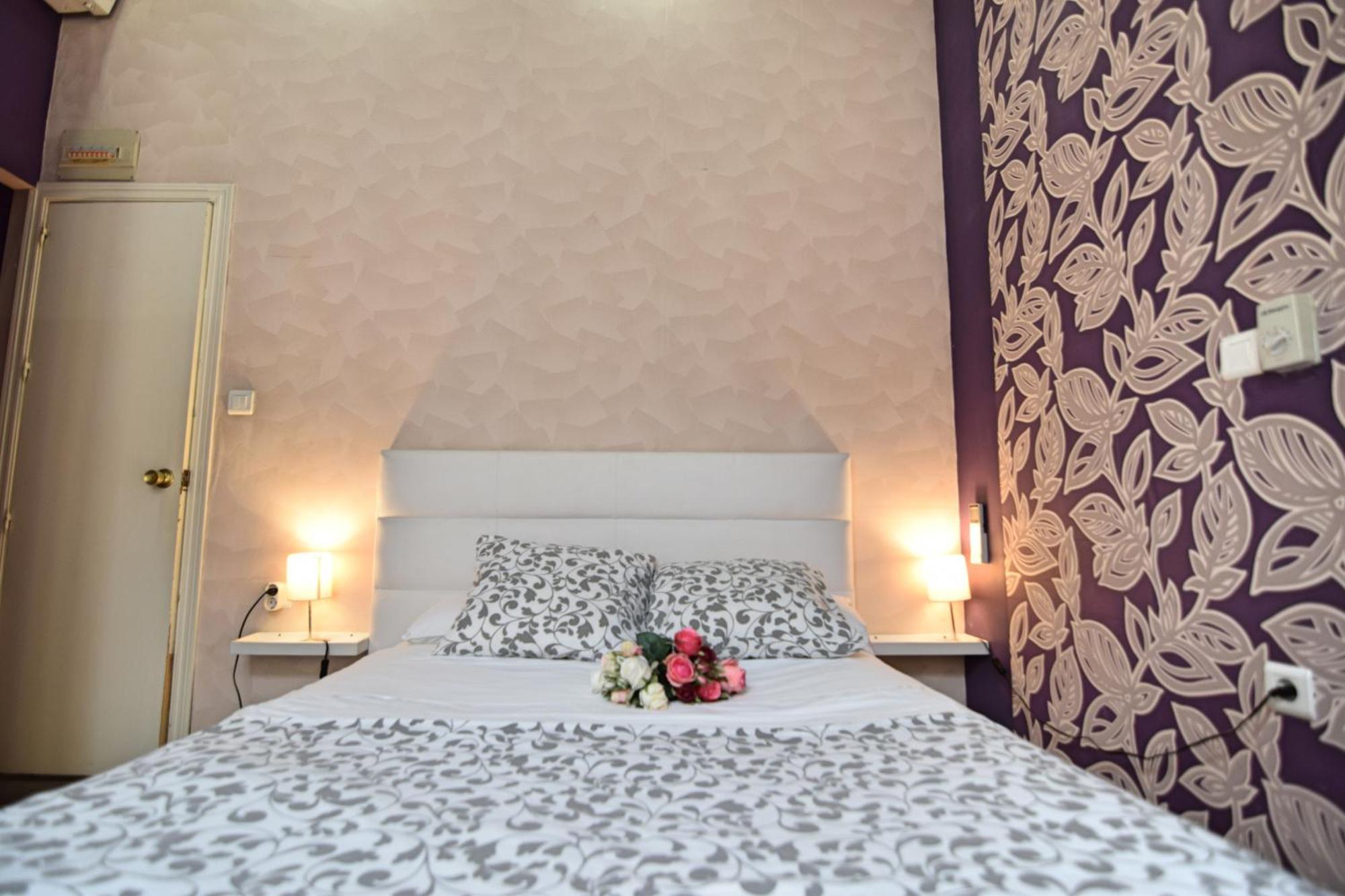 Apartamentos Marques De La Merced Malaga Bagian luar foto