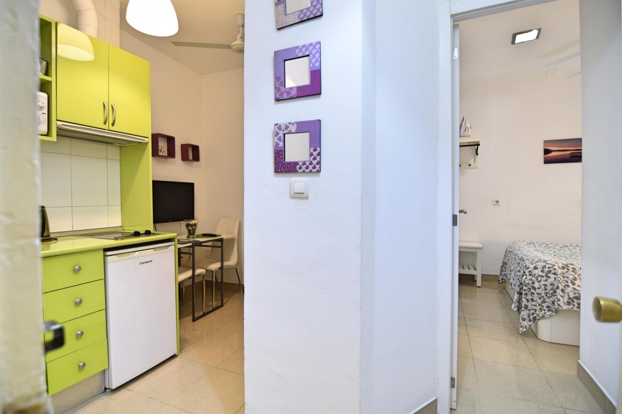 Apartamentos Marques De La Merced Malaga Bagian luar foto