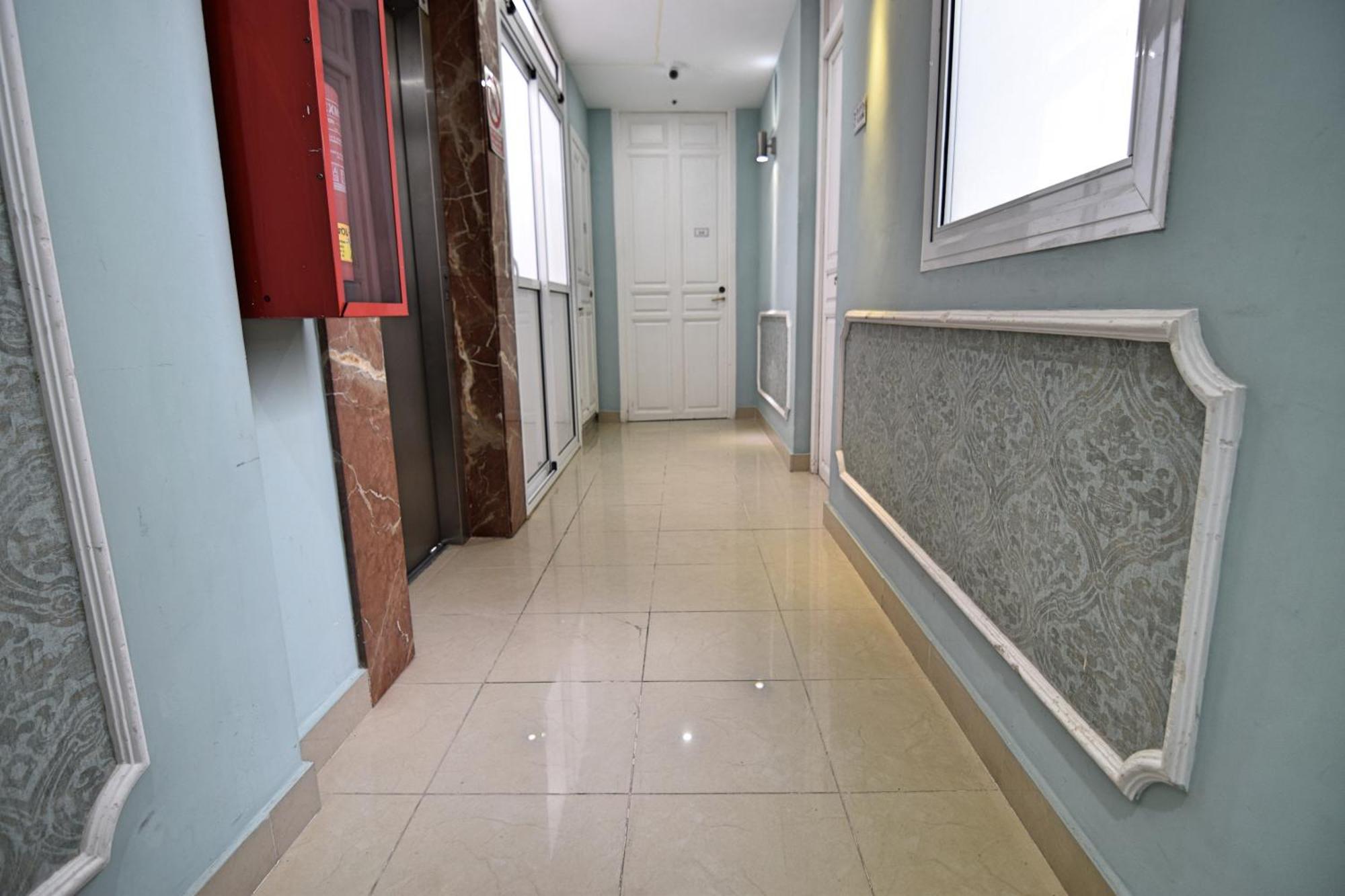 Apartamentos Marques De La Merced Malaga Bagian luar foto